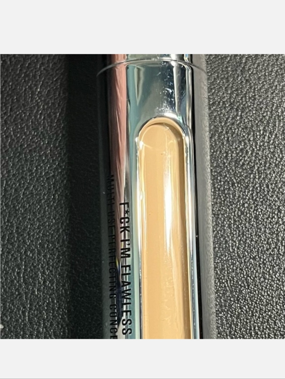 IL MAKIAGE Multi-use Flawless Concealer Medium Tone. Full Size 7ml - Picture 2 of 2